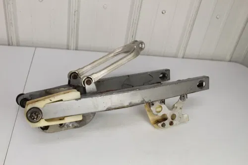 1983 Suzuki RM80 OEM Swingarm assembly 61000-20902-08C Swing Arm RM 80