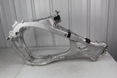 2009 Yamaha YZ450F OEM Frame 34P-21101-01-00 Chassis YZ450 YZ 450 9/32