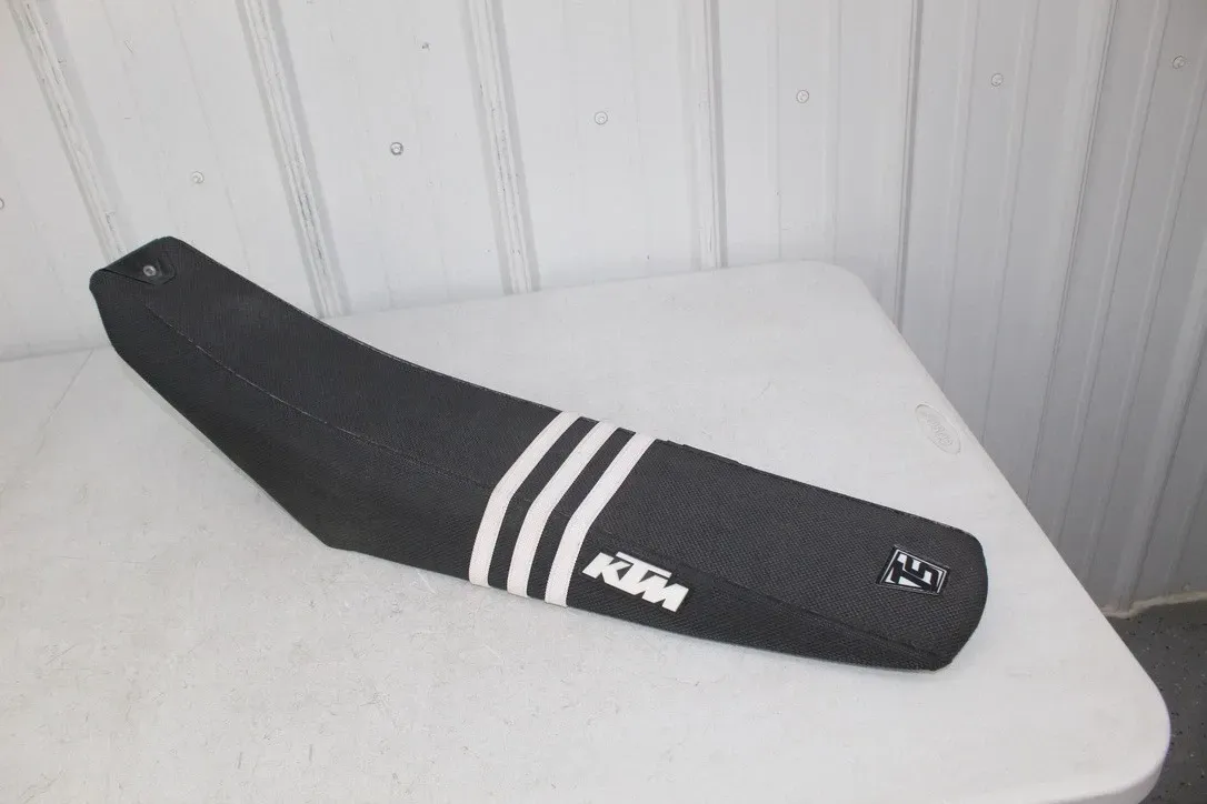 2023 - 2024 KTM OEM Seat 125 - 450 SXF SX A46007040000EB