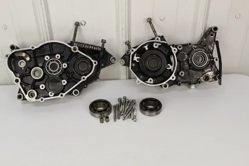 1980 - 1981 Kawasaki KDX175 OEM Engine Crankcase set Case Cases KDX 175