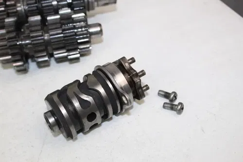 1982 - 1984 Kawasaki KX125 OEM Transmission Gears Shafts Drum Forks KX 125 84/4
