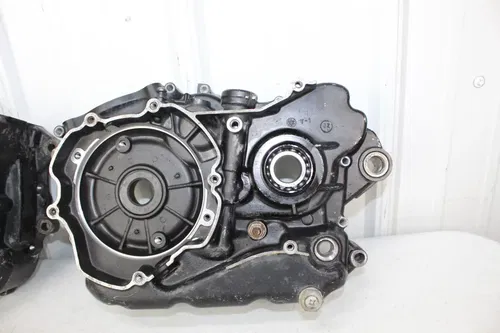 1985 - 2000 Yamaha XT350 OEM Crankcase Set Engine Case Cases XT 350 85/Z