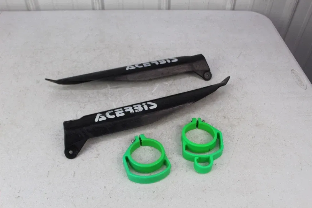 1994 - 2003 Kawasaki KX250 Fork Guard set Guards Guides KX 125 250 94/4