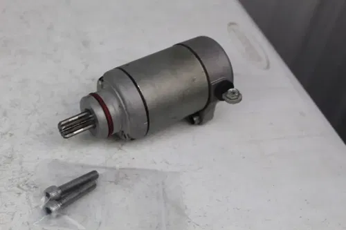 2019 - 2025 Yamaha YZ250F OEM Engine Starter Motor B7B-81890-00-00 YZ 250 4 stk