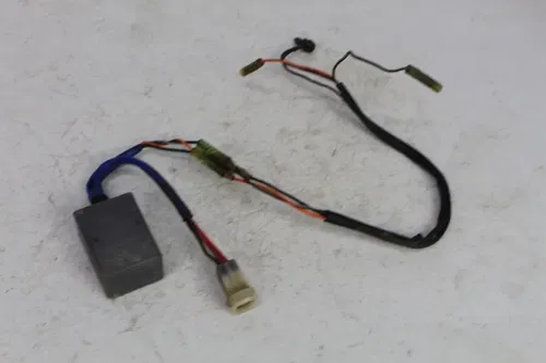 1982 1983 Yamaha YZ100 OEM CDI unit 5X2-85540-10-00 YZ 100 82/4