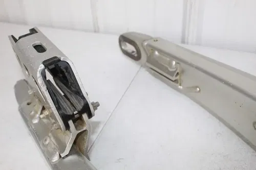 2006 - 2008 Yamaha YZ250F Swingarm 2S2-22110-70-00 Swing Arm YZ 250 F 450 7/10