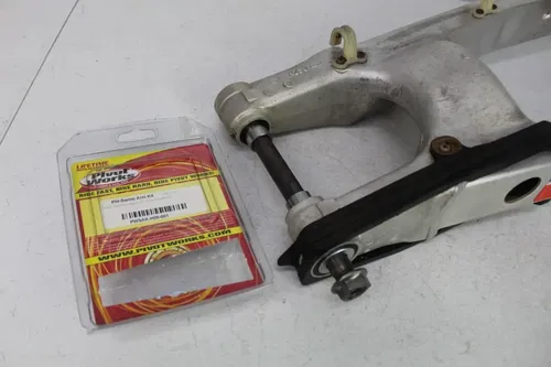 1993 Honda CR125 Swingarm 52100-KZ4-890ZA Swing Arm CR 125 NEW Bearings 93/3