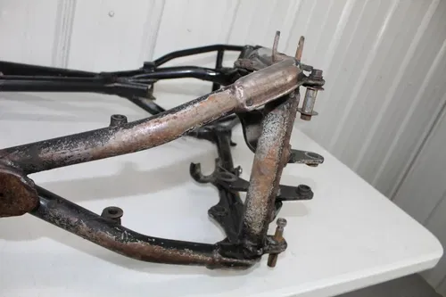 1984 Kawasaki KX125 OEM Frame 32002-1683 Chassis KX 125 84/3