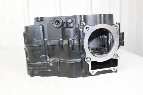 1985 - 2000 Yamaha XT350 OEM Crankcase Set Engine Case Cases XT 350 85/Z