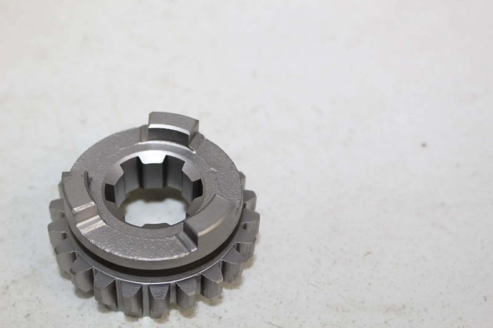 1985 Suzuki RM125 OEM 6th Driven Gear 24361-14510 RM 125 85/1