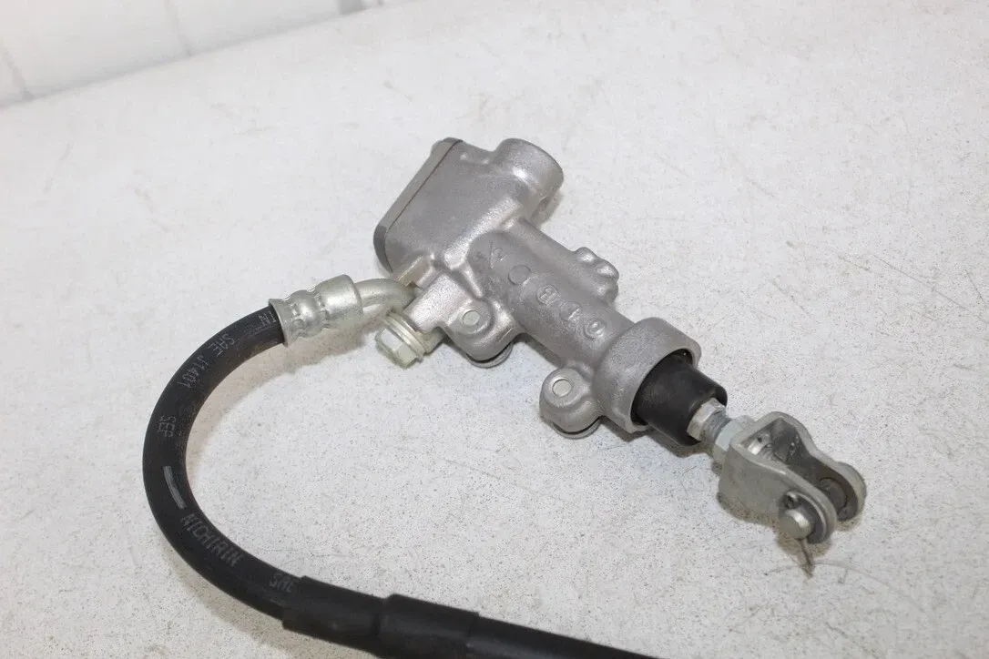 2019 - 2023 Kawasaki KX450 Rear Brake assembly Brakes KX 450 21/5