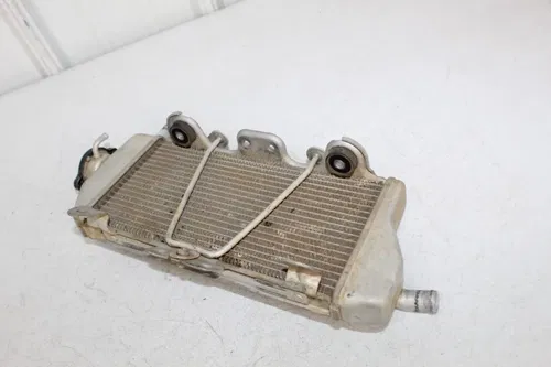 2007 - 2009 Yamaha YZ450F OEM Right Radiator 2S2-12461-70-00 YZ450 YZ 450 9/30