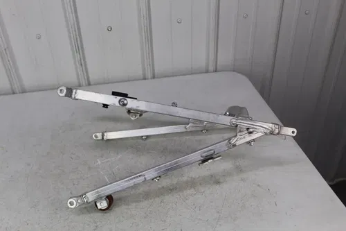 2024 2025 Yamaha YZ250F OEM Subframe YZ450F 2023 - 25 Sub frame 25/2