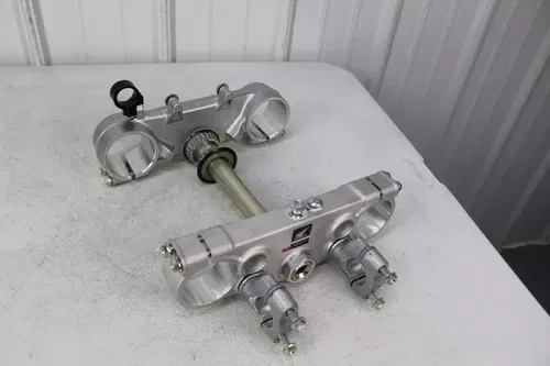 NEW 2022 - 2024 Honda CRF250R OEM Triple Clamps CRF450R 21 - 24 CRF 250 450