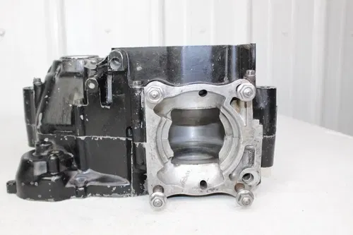 1985 Honda CR125 OEM Crankcase set right left engine case cases CR 125 85/Z