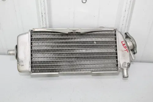 2004 Suzuki RMZ250 OEM Left Radiator K3906-10003 RMZ 250 Kawasaki KX250F 04