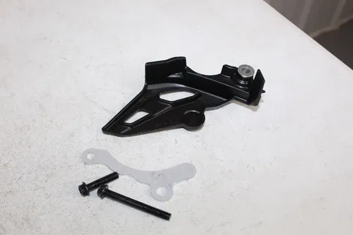 NEW 2021 - 2024 Honda CRF450R OEM Sprocket Cover and Guide CRF 450 RX RS RWE