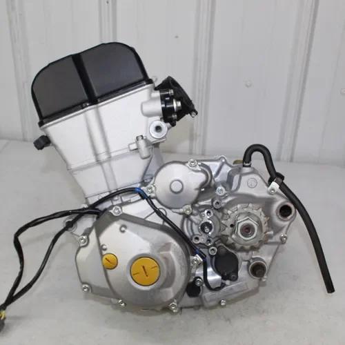2021 Kawasaki KX450 Engine with stator assembly 53.9 hours 