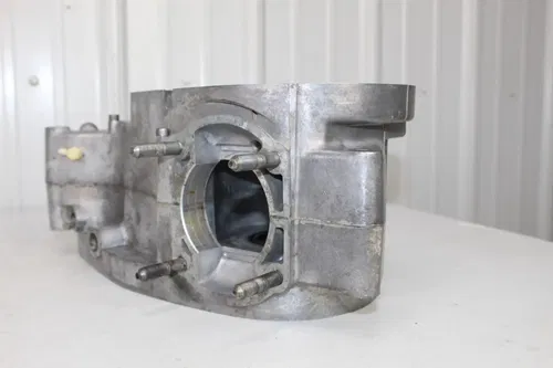 1974 Yamaha TY250 OEM Engine Crankcase Set Case Cases TY 250 74/4