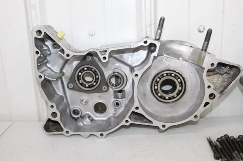 1974 Yamaha TY250 OEM Engine Crankcase Set Case Cases TY 250 74/4