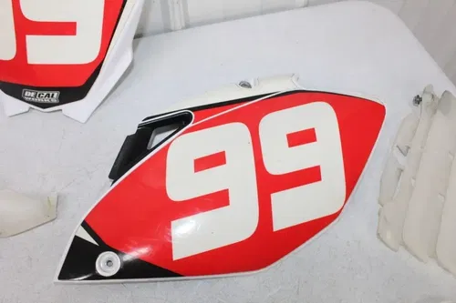 2006 - 2009 Yamaha YZ450F Plastic Shrouds Fenders Plates YZ450 YZ 450 9/32