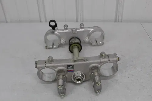 NEW 2019 - 2020 Honda CRF450R OEM Triple Clamps Clamp CRF250R 2019 - 2021