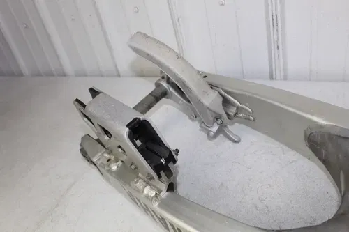 2003 2004 Yamaha YZ250 Swing Arm Modified for 2009+ 25mm axle YZ 250 450 3/3