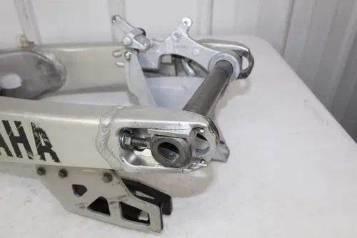 2003 2004 Yamaha YZ250 Swing Arm Modified for 2009+ 25mm axle YZ 250 450 3/3