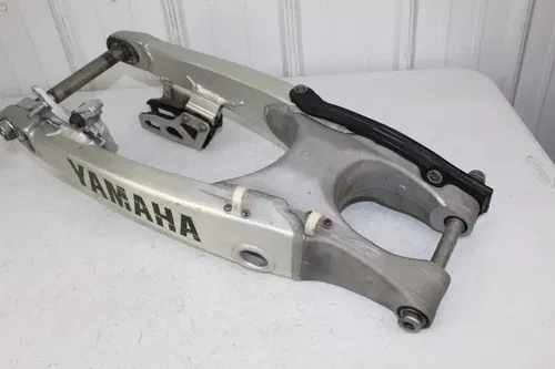 2003 2004 Yamaha YZ250 Swing Arm Modified for 2009+ 25mm axle YZ 250 450 3/3