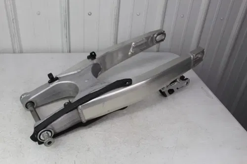 2021 - 2024 HONDA CRF450R OEM Swingarm Swing Arm CRF250R 22-24 CRF 250 450 23/2