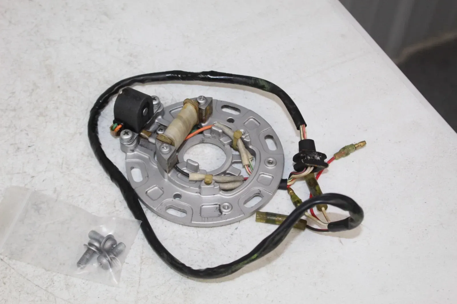 1991 Kawasaki KX250 OEM Stator Magneto Generator Alternator 21003-1222 KX 250 91