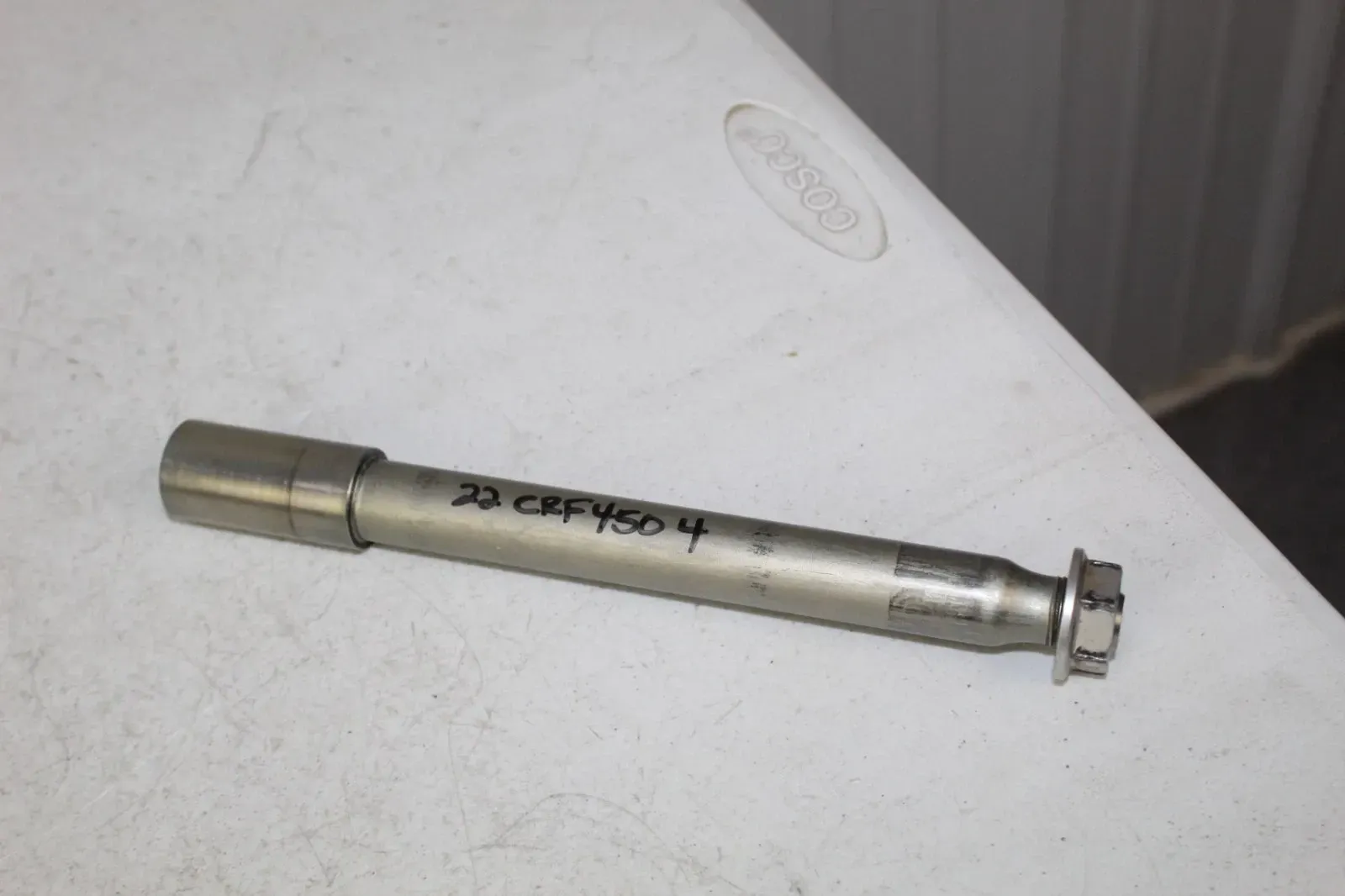 2004 - 2024 Honda CRF450R Front Axle 44301-MEN-000 CR CRF 125 250 450 22/4