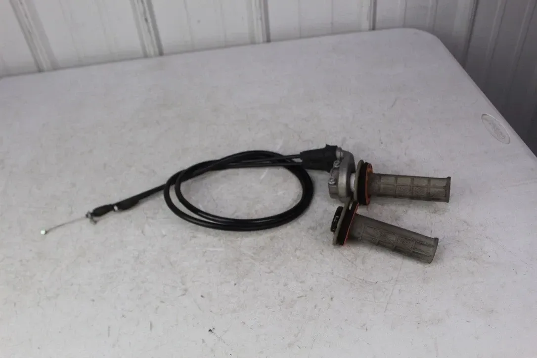 2019 - 2022 KTM 350 SXF OEM Throttle Housing Cables Grips 250 450 Husqvarna FC