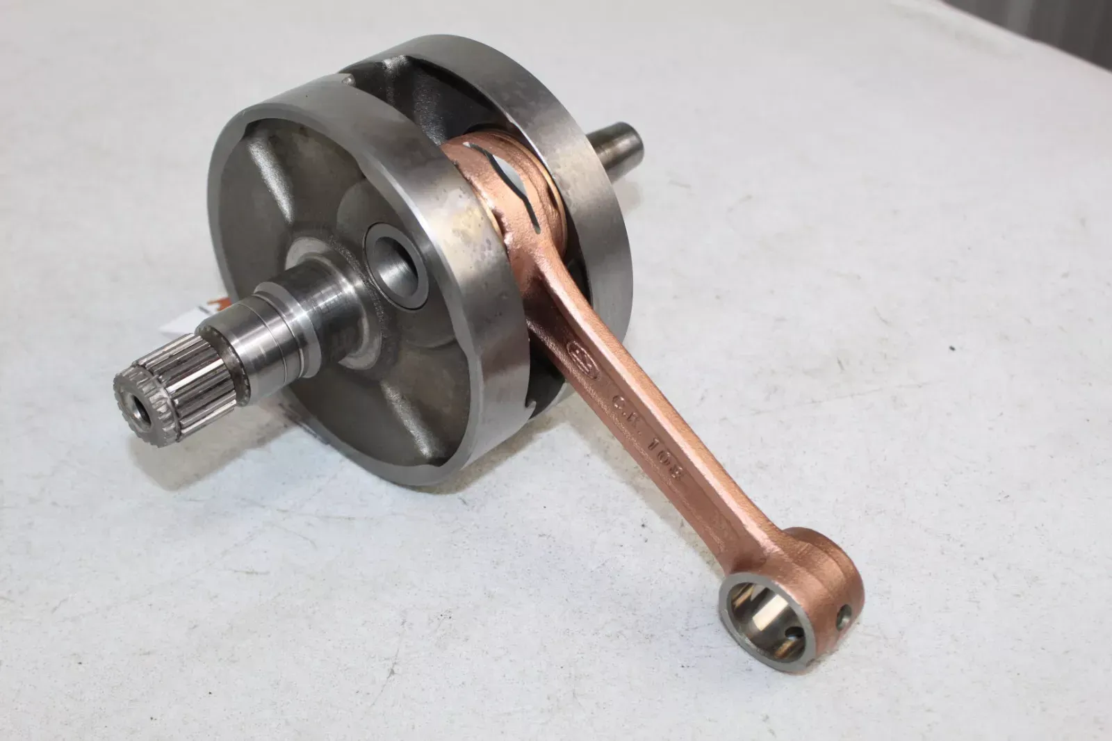 洋服通販 - 新作アイテムを 1988 Kawasaki KX250 Crankshaft assembly Crank Shaft 13031 パーツ