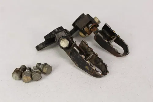 1979 Kawasaki KLX250 OEM Foot Pegs Rests Brackets Bolts Springs KLX 250 79/1