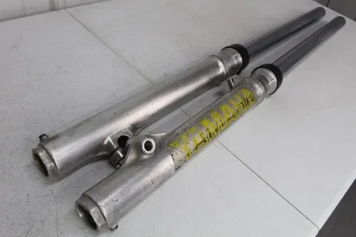1984 Yamaha YZ125 Front Fork Set Left Right Forks YZ 125 84/2