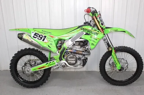 2019 - 2025 Kawasaki KX450 SR OEM Front Axle + Nut KX 250 2021 - 2025 KX 450