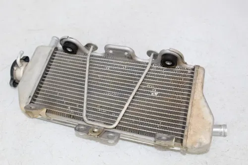 2007 - 2009 Yamaha YZ450F OEM Right Radiator 2S2-12461-70-00 YZ450 YZ 450 8/30