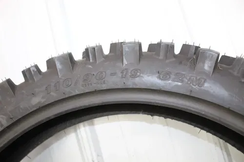 NOS NEW 110/90-19 Kenda K772 Carlsbad Hard Terrain Rear Tire 19"