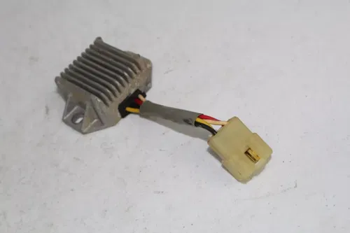1984 - 2000 Yamaha XT350 Rectifier Regulator 33G-81960-60-00 XT 250 350 84 - 00