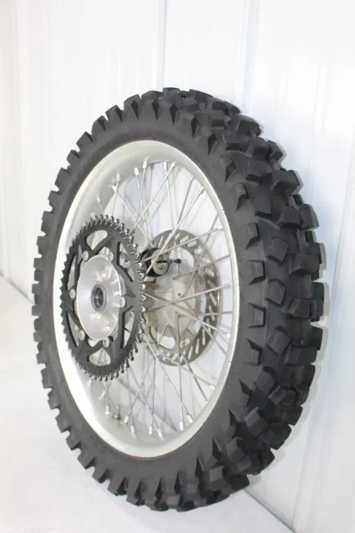 2004 - 2007 Kawasaki KX250 OEM Rear Wheel assembly KX 125 250 4/2