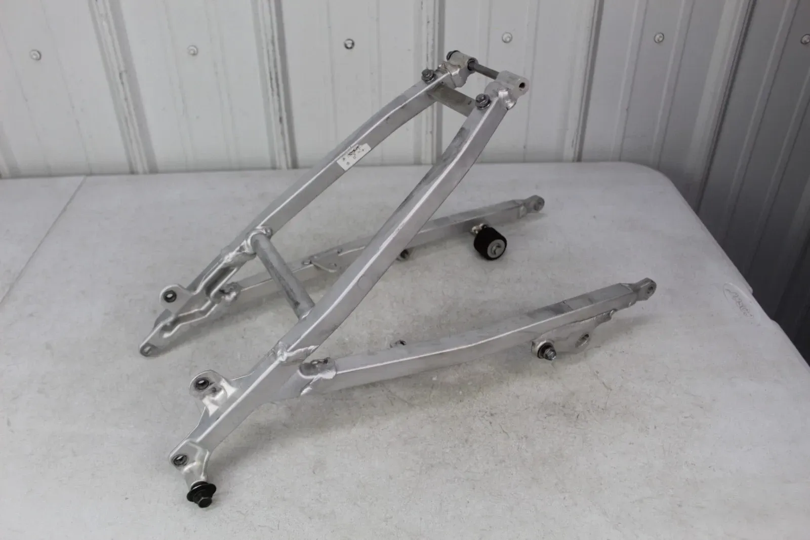 2006 - 2009 Yamaha YZ450F OEM Subframe Sub Frame YZ 250 450 4 stroke 6/31
