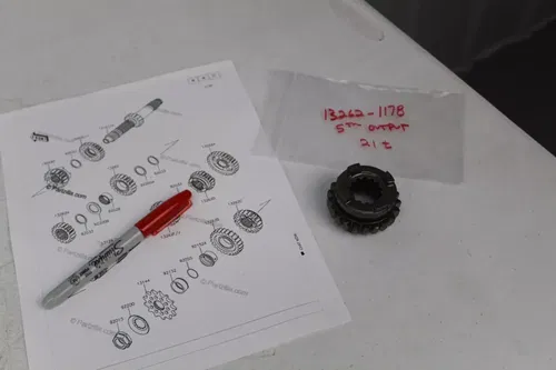 2019 - 2023 Kawasaki KX450 Transmission 5th Gear output 13262-1178 KX 450 20/3