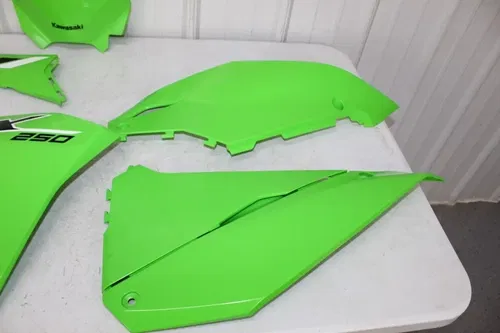 NEW 2025 Kawasaki KX250 Plastic Fenders Shrouds Plates Panels KX 250 450 24 25