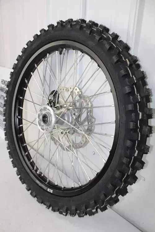 NEW 2018 - 2024 Honda CRF450R OEM Black Front Wheel assembly CRF250R CRF 250 450