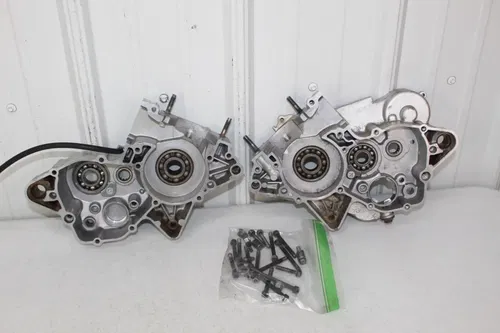1988 - 1991 Yamaha YZ125 Crankcases Left Right Engine Case Cases YZ 125 89/3