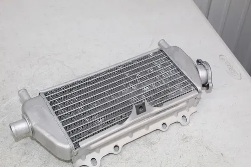 1994 - 2002 Kawasaki KX125 OEM Right Radiator 39061-1263 KX 125 250 00/6