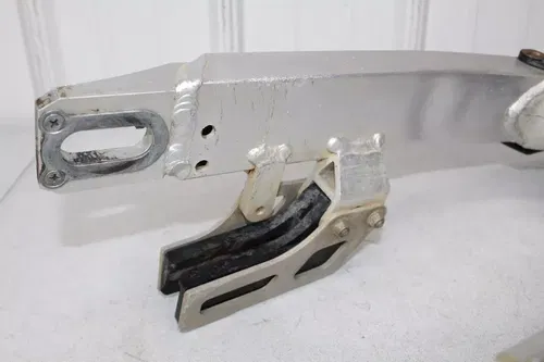 1993 Honda CR125 OEM Swingarm 52100-KZ4-890ZA Swing Arm CR 125 93/4
