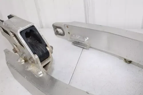 1993 Honda CR125 OEM Swingarm 52100-KZ4-890ZA Swing Arm CR 125 93/4