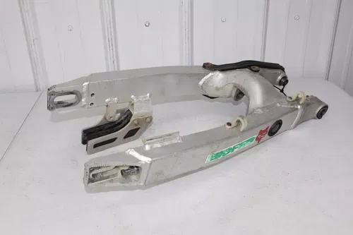 1993 Honda CR125 OEM Swingarm 52100-KZ4-890ZA Swing Arm CR 125 93/4